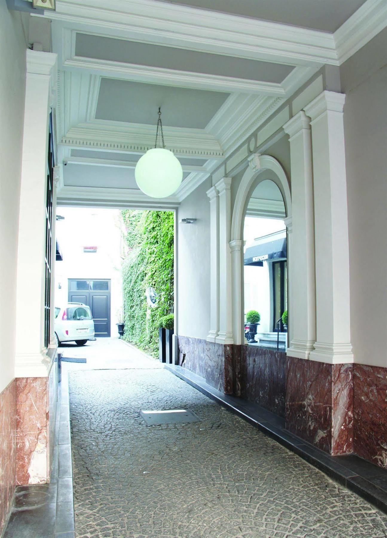 Hotel La Legende Брюксел Екстериор снимка