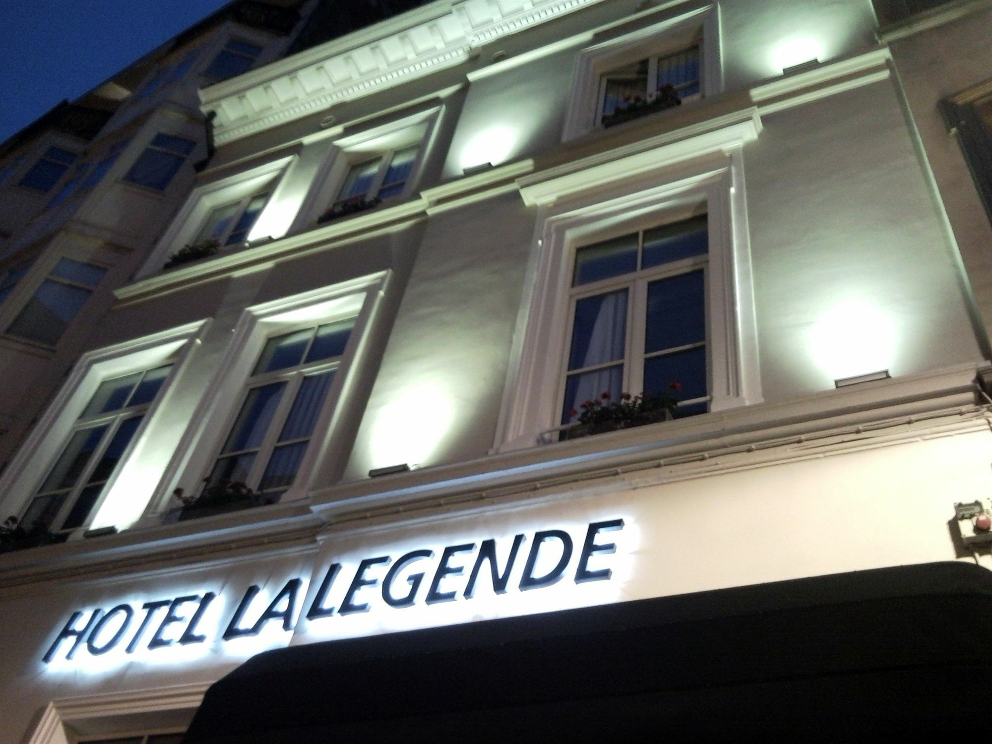 Hotel La Legende Брюксел Екстериор снимка